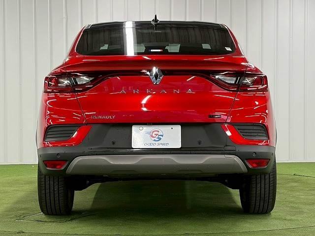 Renault Arkana 2025-03 7823236-13