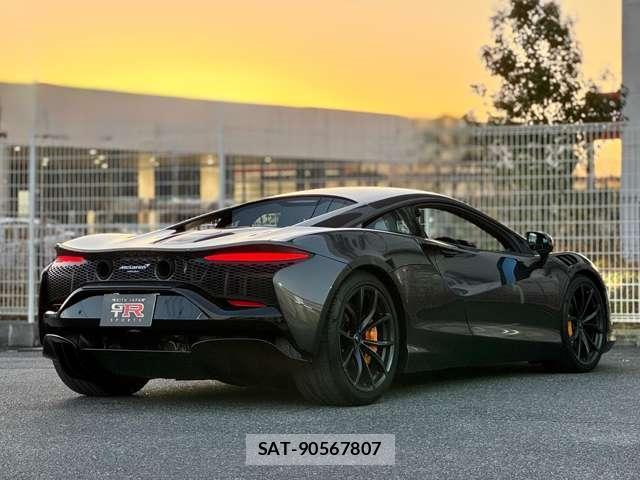 McLaren Artura 2023-10 7823255-7