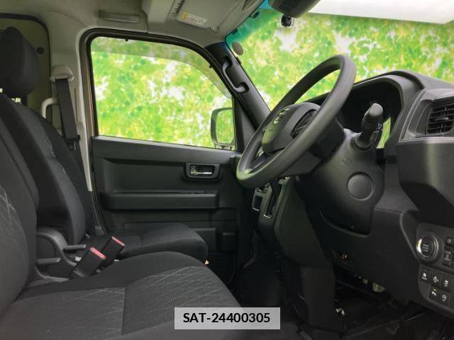 Daihatsu ATRAI 2023-05 7821543-4