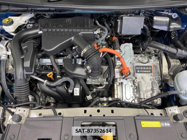 Nissan AURA 2021-10 7816755-17