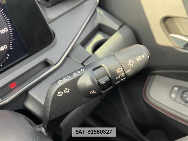Nissan AURA 2023-02 7818152-15