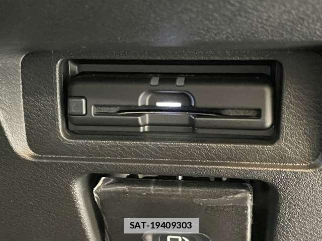 Nissan AURA 2021-09 7818352-7