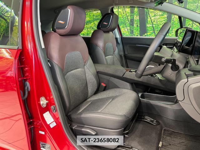 Nissan AURA 2021-09 7818564-7