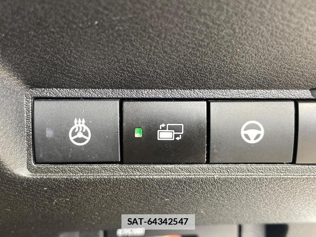 Nissan AURA 2024-07 7819382-5