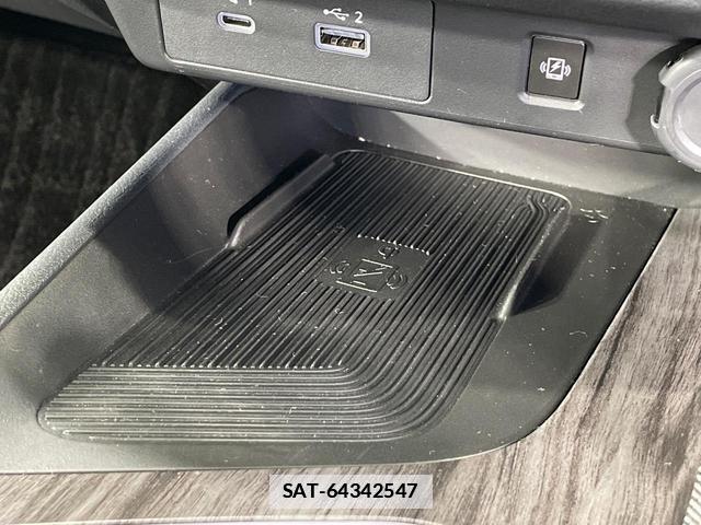 Nissan AURA 2024-07 7819382-6