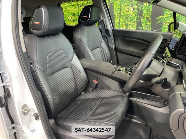 Nissan AURA 2024-07 7819382-7