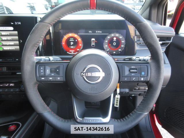 Nissan AURA 2021-11 7820522-11