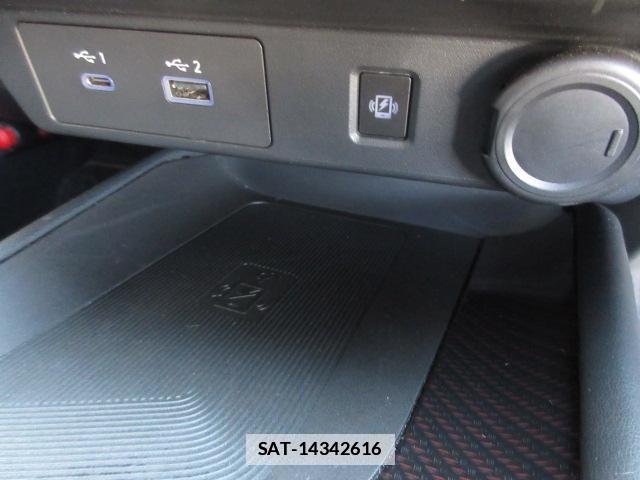 Nissan AURA 2021-11 7820522-14