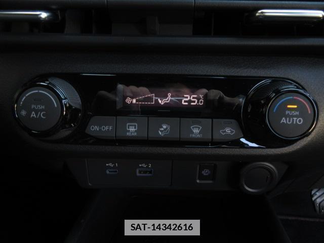 Nissan AURA 2021-11 7820522-5