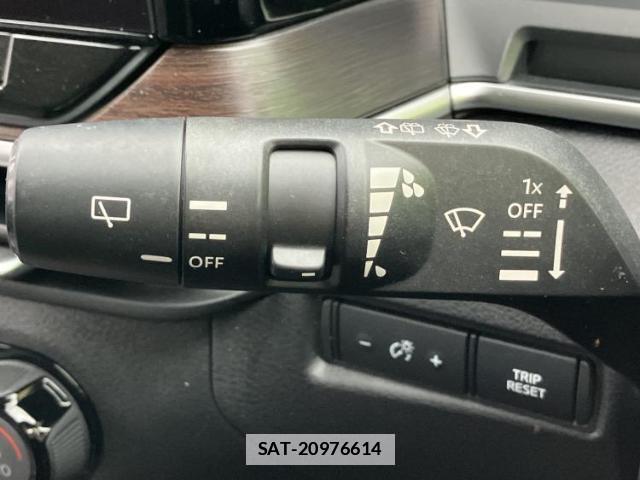 Nissan AURA 2022-09 7821221-15