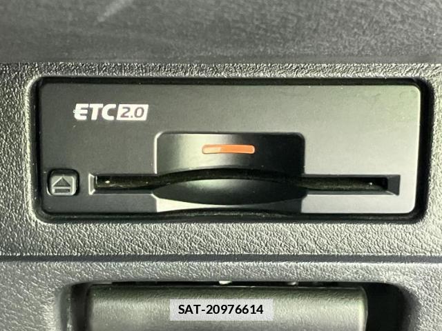 Nissan AURA 2022-09 7821221-17