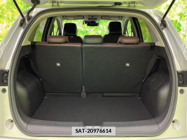 Nissan AURA 2022-09 7821221-7