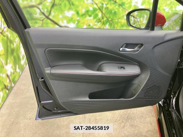 Nissan AURA 2022-11 7822398-5