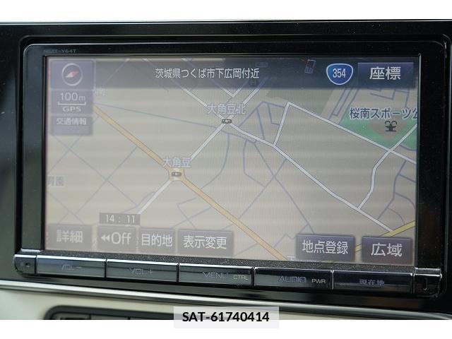 Toyota AURIS 2016-06 7815787-12