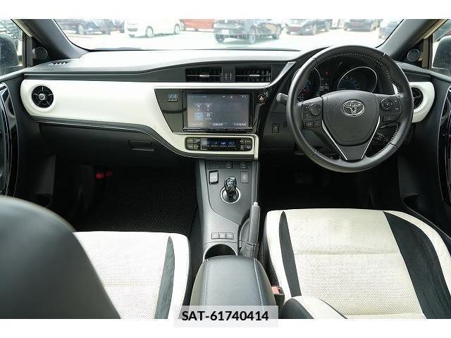 Toyota AURIS 2016-06 7815787-3
