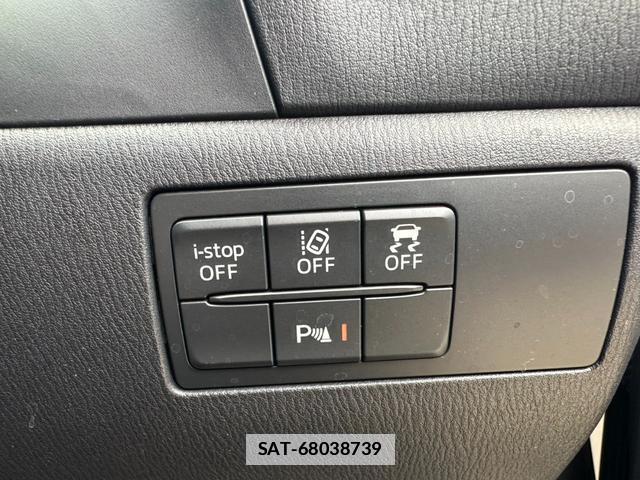 Mazda AXELA SPORT 2018-02 7819780-12