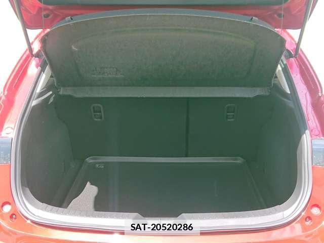 Mazda AXELA SPORT 2014-03 7819875-15