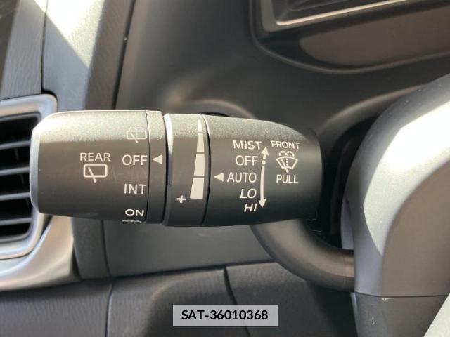 Mazda AXELA SPORT 2017-01 7822056-16
