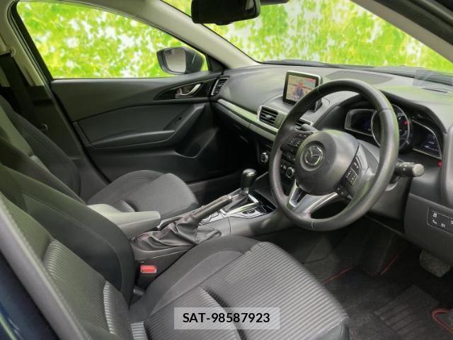 Mazda AXELA 2015-08 7816385-3