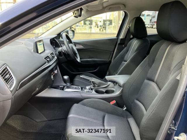 Mazda AXELA 2016-09 7821758-5