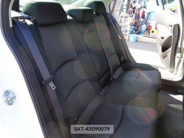 Mazda AXELA 2015-10 7822955-11