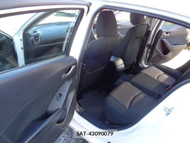 Mazda AXELA 2015-10 7822955-15