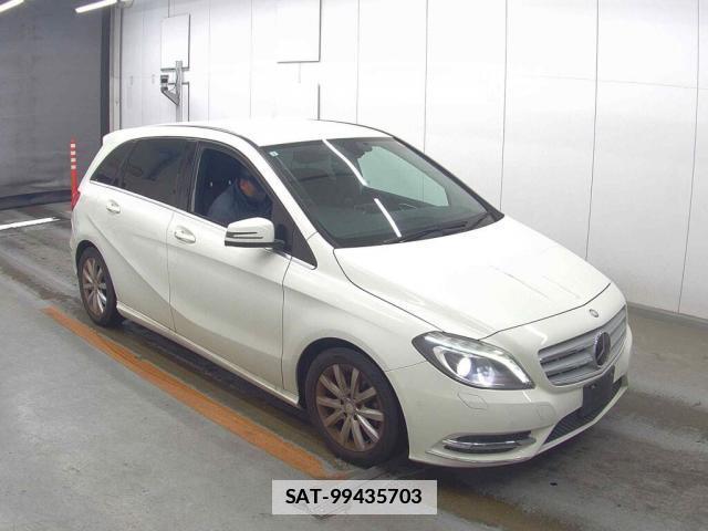 Mercedes Benz B-CLASS 2013-05 7814902-5