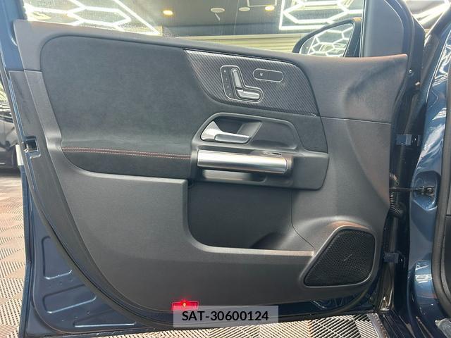Mercedes Benz B-CLASS 2019-11 7816935-12