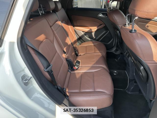 Mercedes Benz B-CLASS 2012-08 7817886-7