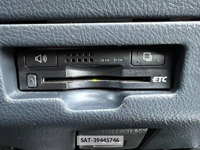 Toyota BB 2010-09 7819109-16