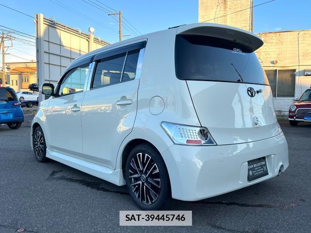 Toyota BB 2010-09 7819109-3