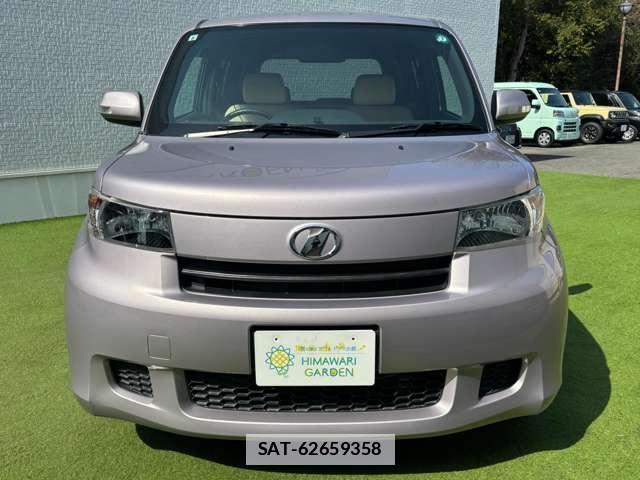 Toyota BB 2009-08 7819899-15
