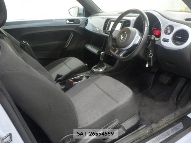 VolksWagen BEETLE 2013-11 7815055-2