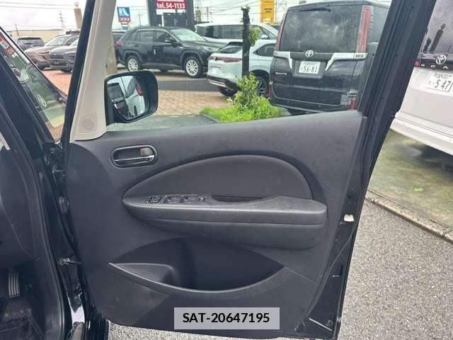 Mazda BIANTE 2013-11 7815899-13