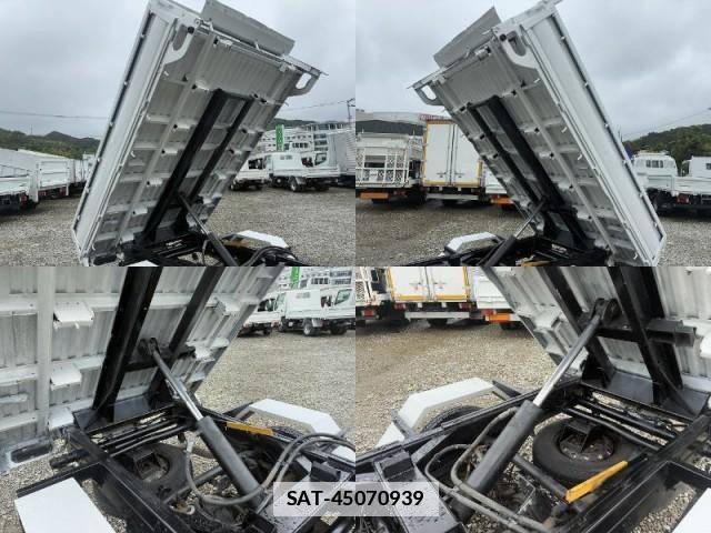 Mazda BONGO TRUCK 2018-03 7816840-12