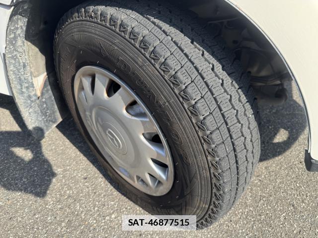 Mazda BONGO VAN 2018-01 7811932-16