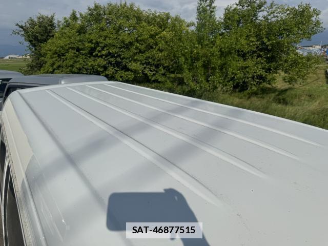 Mazda BONGO VAN 2018-01 7811932-9