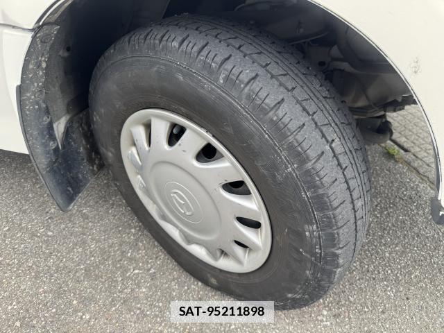 Mazda BONGO VAN 2019-01 7811935-18