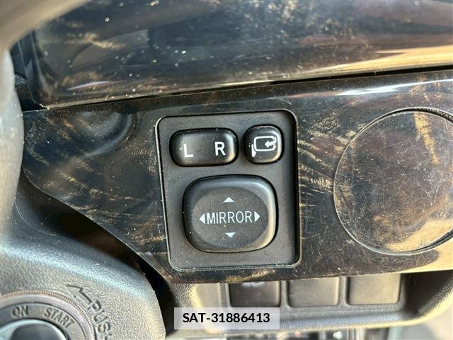 Mazda BONGO VAN 2023-10 7812383-16