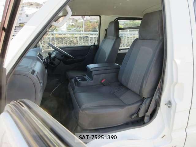 Mazda BONGO VAN 2011-12 7813542-15