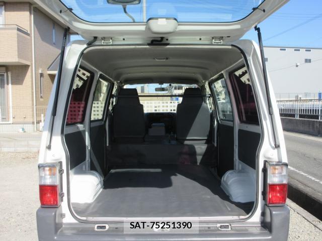 Mazda BONGO VAN 2011-12 7813542-8