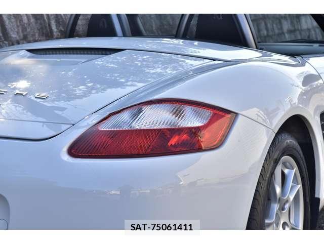 Porsche BOXSTER 2005-03 7819022-13