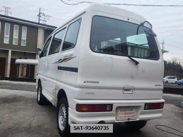 Mitsubishi BRAVO 1995 7813063-7