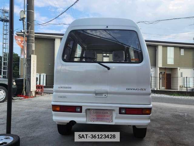 Mitsubishi BRAVO 1994 7813104-1