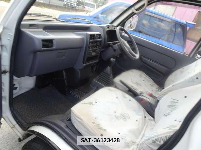 Mitsubishi BRAVO 1994 7813104-5