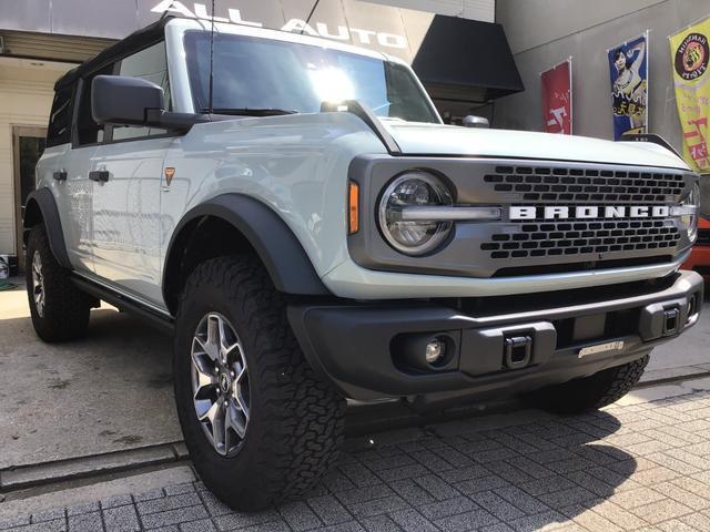 Ford BRONCO 2023 7819468-2