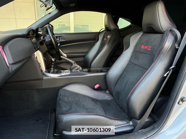 Subaru BRZ 2018-09 7813745-11