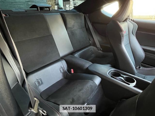 Subaru BRZ 2018-09 7813745-6