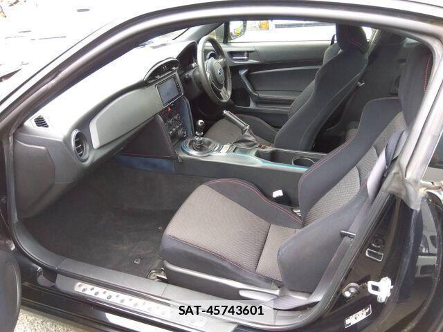 Subaru BRZ 2014-09 7814081-2