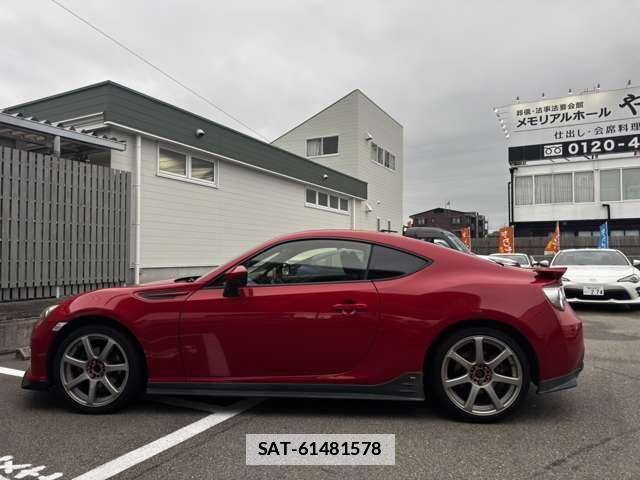 Subaru BRZ 2014-01 7818482-18